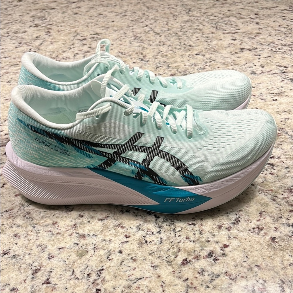 ASICS Magic Speed 4 Men’s 10